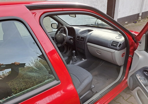 Renault Clio cena 7900 przebieg: 81630, rok produkcji 2001 z Chrzanów małe 29